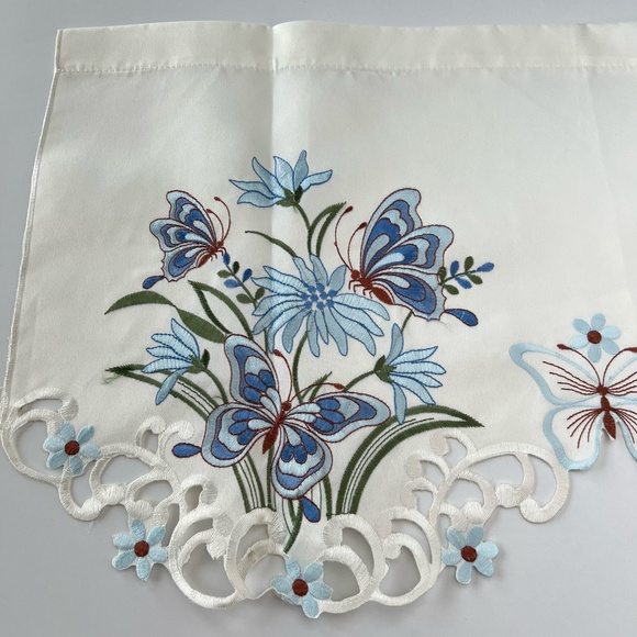 2 Window Valances Embroidered Blue Floral Butterfly - Picture 4 of 8